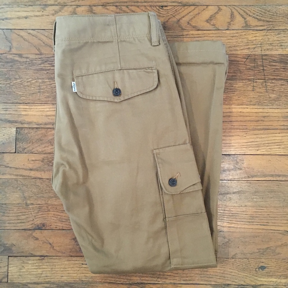 *closet cleanout!* plz make any offers:) Levi’s